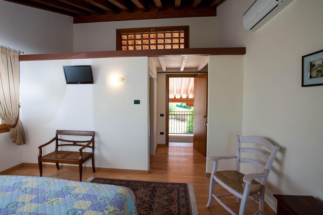 Agriturismo Crocerone Bassano del Grappa Eksteriør bilde